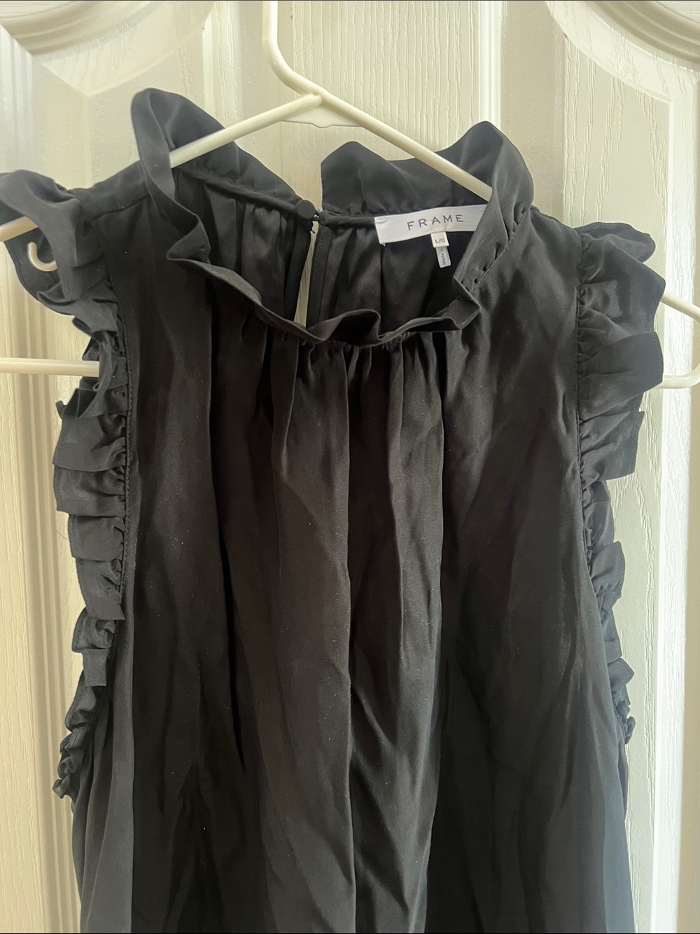 FRAME Black Ruffle Sleeve Silk Top sz L
